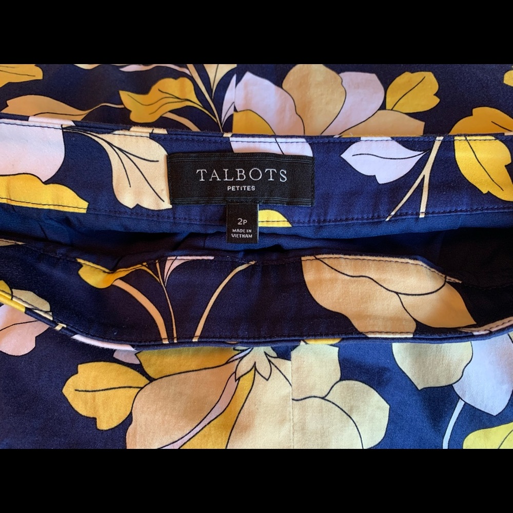 TALBOTS Petite shirts 2p